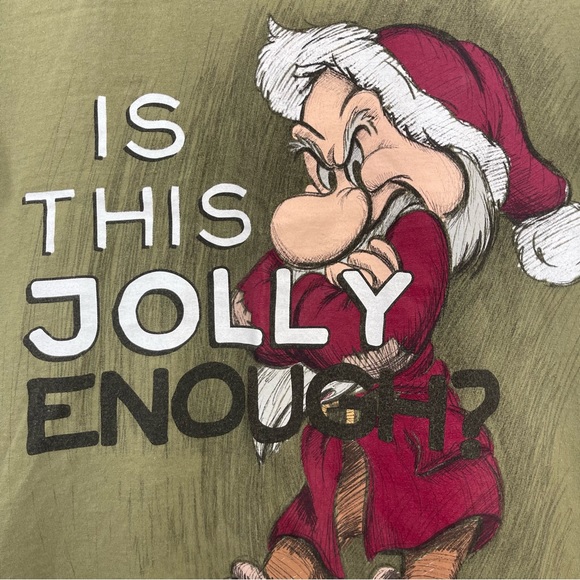 The Disney Store Grumpy Christmas Graphic Tee Shirt Red Green Mens Size X-Large - Picture 2 of 6